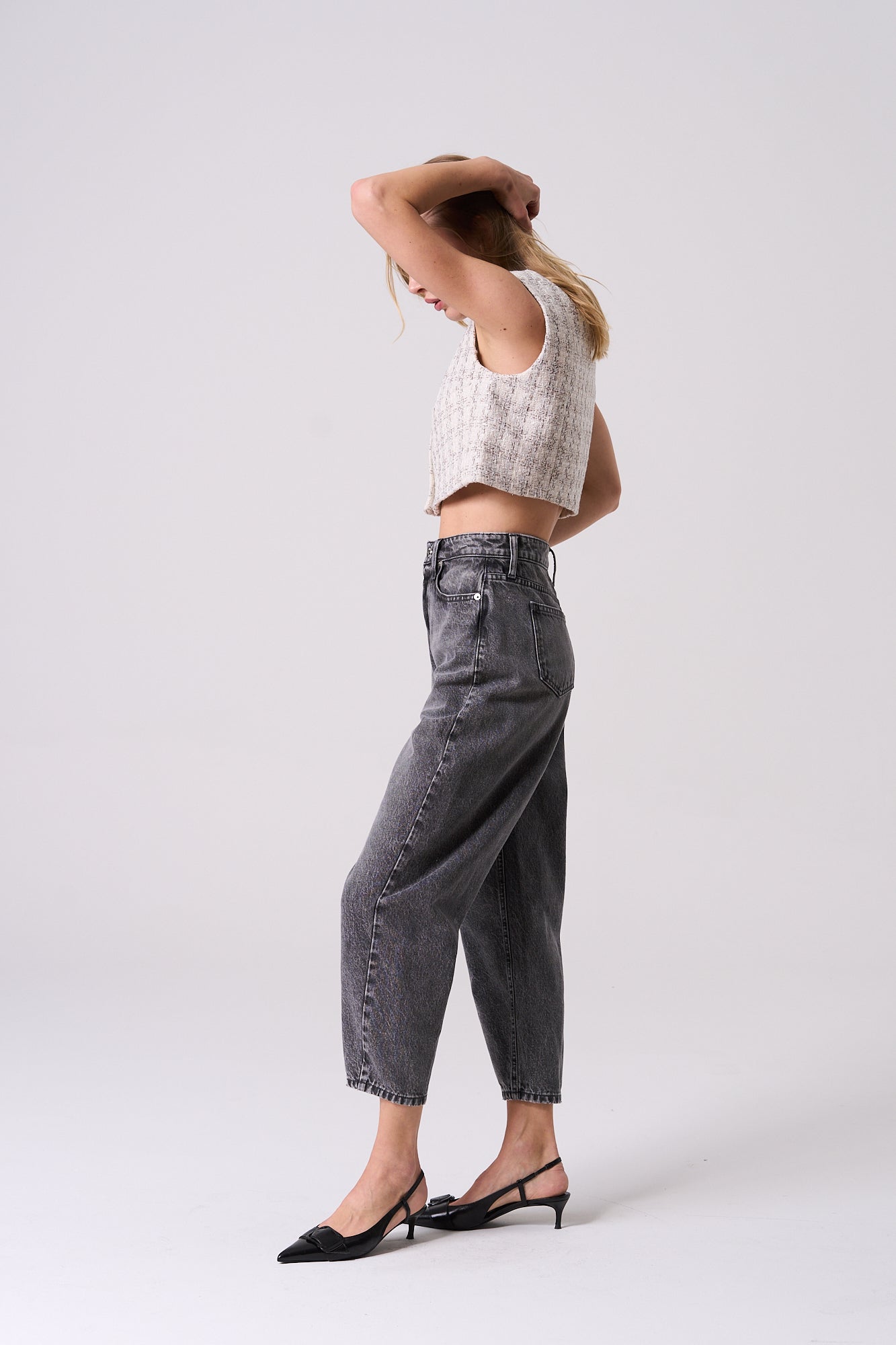 ★NEW★ HIGH RISE BALLOON FIT JEANS IN GREY