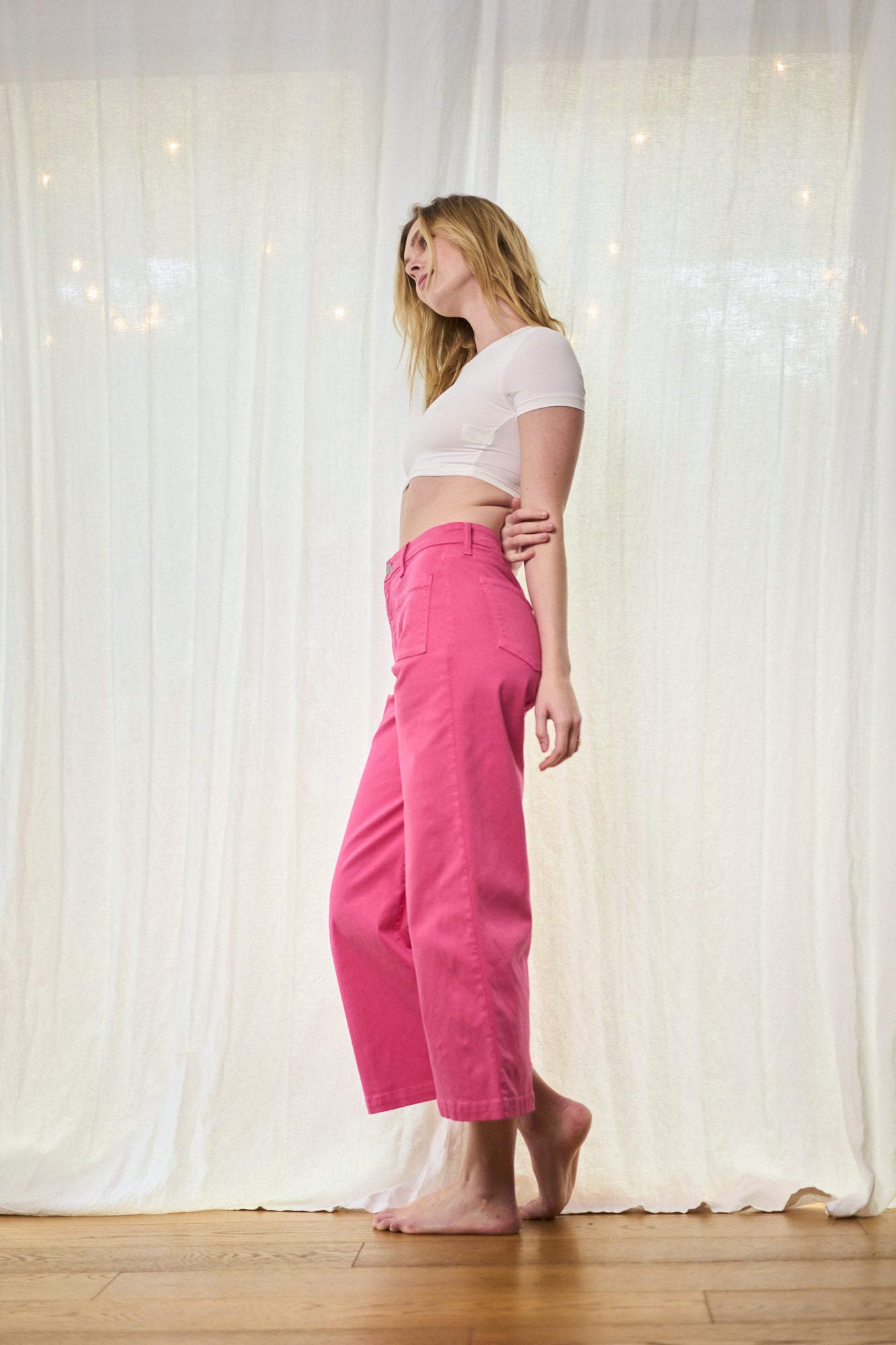 ♡20% OFF♡ HIGH RISE CROP WIDE LEG JEANS WITH SQUARE FRONT POCKETS