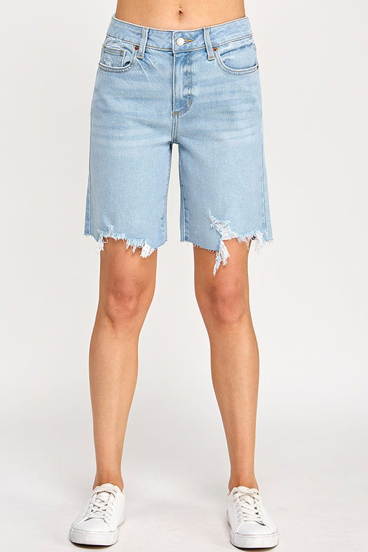 ♡20% OFF♡ COMFORT STRETCH BERMUDA SHORTS IN LIGHT WASH
